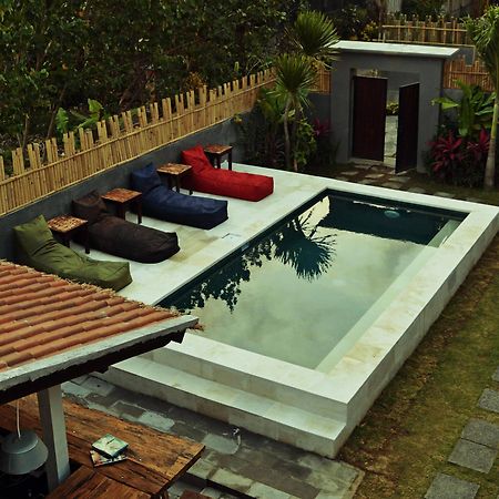 Lay Day Surf Hostel Canggu Екстериор снимка